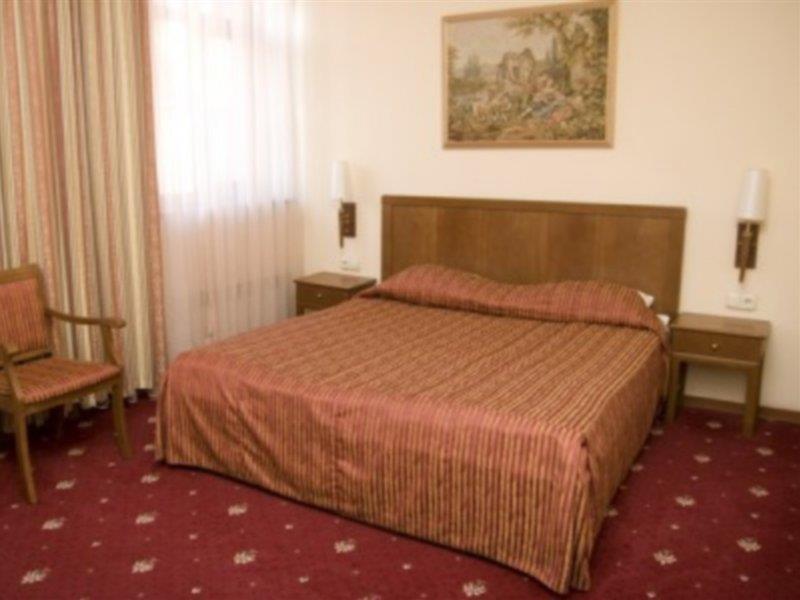 Mozart Hotel Oděsa Pokoj fotografie